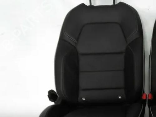 Sæde højre fortil Sæde højre fortil 38705516 38705516