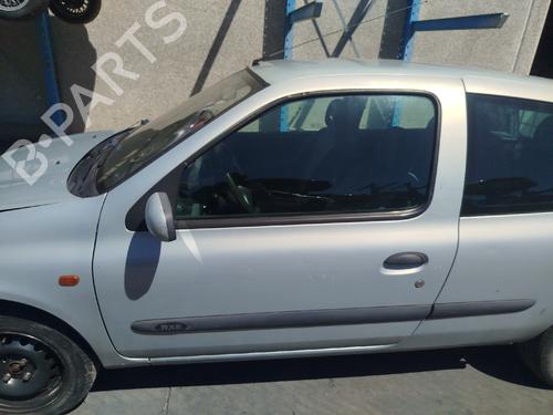 Used Left front door Left front door 38709308 38709308