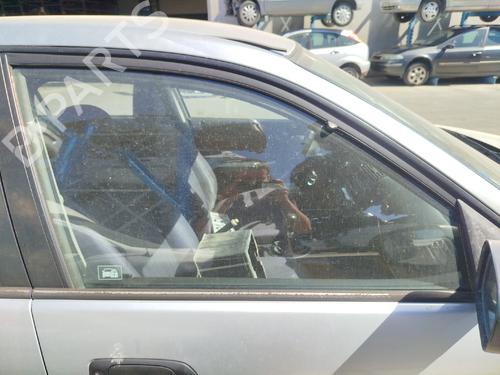 Used Front right door window Front right door window 39247171 39247171