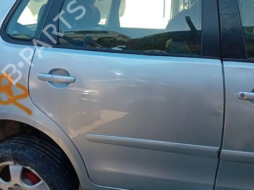 Puerta trasera derecha Puerta trasera derecha 39268843 39268843