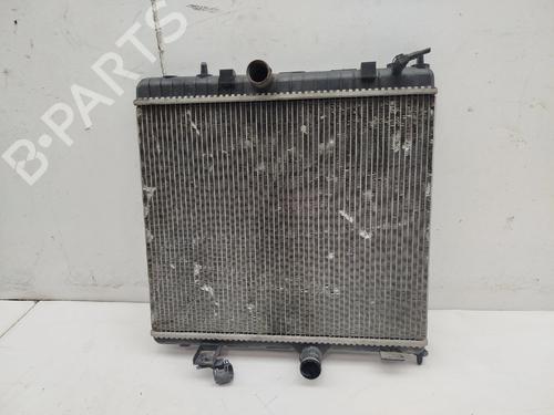 Used Water radiator Water radiator PEUGEOT 3008 I MPV (0U_) 2.0 HDi Hybrid4 (0URHCA) (200 hp) 37426310 37426310