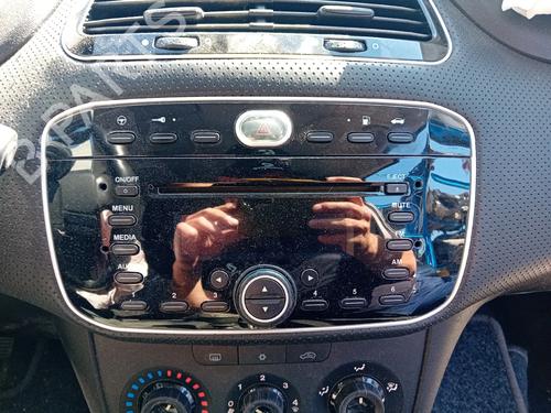 Used Radio Radio 39382357 39382357