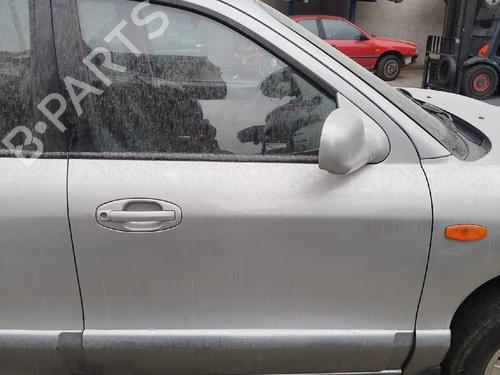 Used Right front door Right front door 39529921 39529921