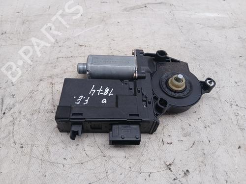 Moteur de lève-vitre avant gauche Moteur de lève-vitre avant gauche 39535784 39535784