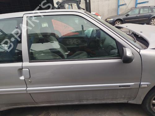 Used Right front door Right front door 39535880 39535880