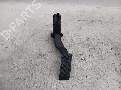 Used Pedal Pedal VW GOLF VII (5G1, BQ1, BE1, BE2) 1.2 TSI (86 hp) 39689364 39689364