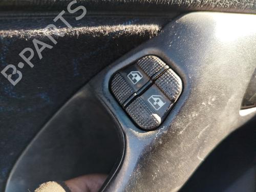 Used Left front window switch Left front window switch VW GOLF III Variant (1H5) 1.9 TDI (90 hp) 40045398 40045398