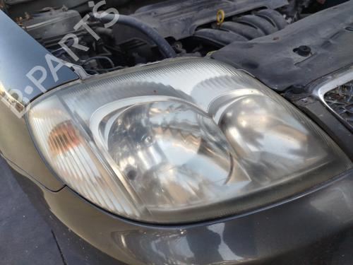 Used Right headlight Right headlight TOYOTA COROLLA Saloon (_E12_) 1.4 VVT-i (ZZE120_, ZZE120R) (97 hp) 40045557 40045557