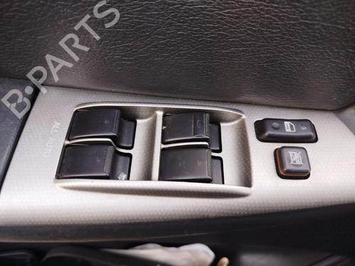 Used Left front window switch Left front window switch TOYOTA COROLLA Saloon (_E12_) 1.4 VVT-i (ZZE120_, ZZE120R) (97 hp) 40045560 40045560