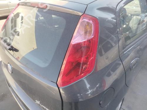 Used Right taillight Right taillight FIAT GRANDE PUNTO (199_) 1.2 (65 hp) 40048375 40048375