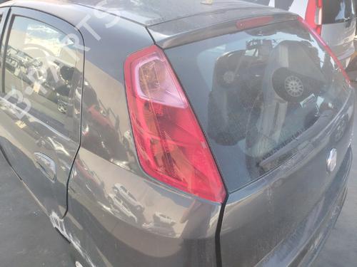 Used Left taillight Left taillight FIAT GRANDE PUNTO (199_) 1.2 (65 hp) 40048376 40048376