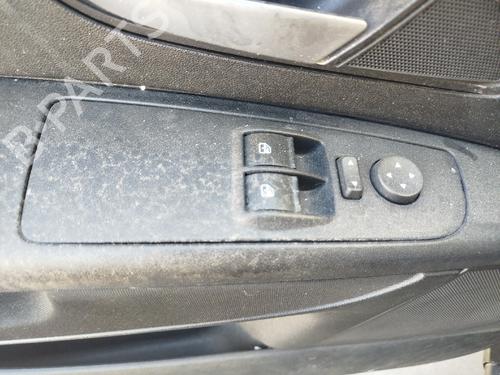 Used Left front window switch Left front window switch FIAT GRANDE PUNTO (199_) 1.2 (65 hp) 40048385 40048385