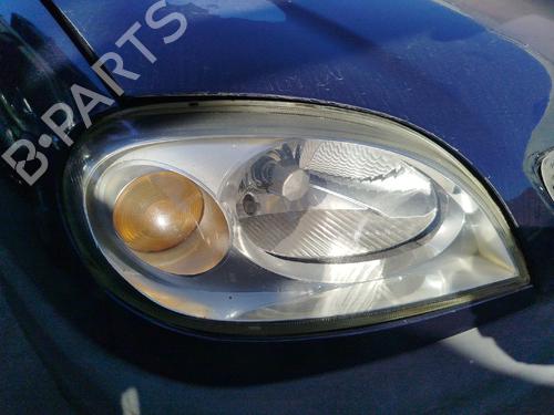 Used Right headlight Right headlight CITROËN SAXO (S0, S1) 1.5 D (57 hp) 40063409 40063409