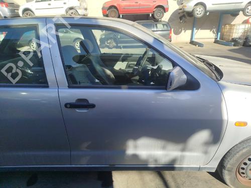 Used Right front door Right front door SEAT IBIZA II (6K1) 1.0 i (50 hp) 40063439 40063439