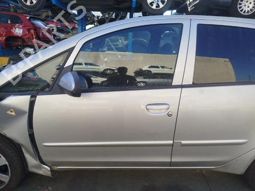 Used Left front door Left front door MITSUBISHI COLT VI (Z3_A, Z2_A) 1.1 (Z31A, Z32A) (75 hp) 40063471 40063471
