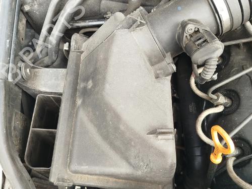 Used Air filter box Air filter box AUDI A4 B5 Avant (8D5) 2.5 TDI (150 hp) 40160413 40160413