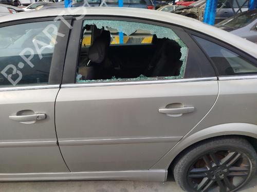Used Left rear door Left rear door OPEL VECTRA C GTS (Z02) 2.2 DTI 16V (F68) (125 hp) 40182911 40182911