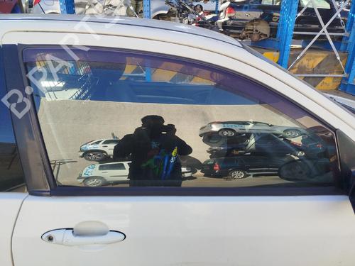front-right-door-window-ford-focus-i-daw-dbw-1998-1999-2000-2001-2002-2003-2004-2005-2006-2007-2008-2009-40183053 main image