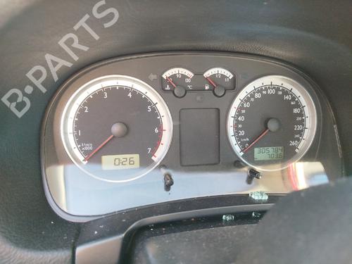 Used Instrument cluster Instrument cluster VW GOLF IV (1J1) 1.4 16V (75 hp) 40187140 40187140