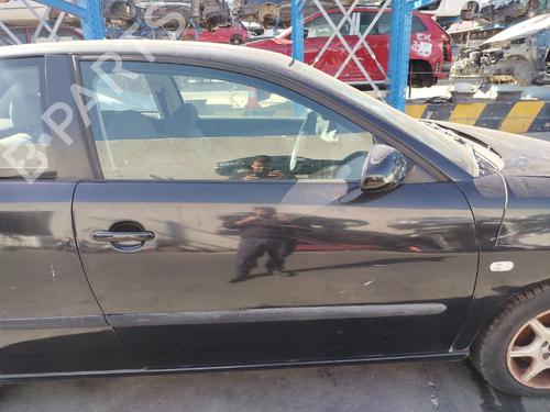 Used Right front door Right front door SEAT IBIZA III (6L1) 1.2 (64 hp) 40196670 40196670