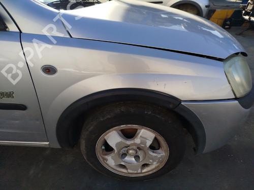 Used Right front fenders Right front fenders OPEL CORSA C (X01) 1.7 DTI (F08, F68) (75 hp) 40267974 40267974