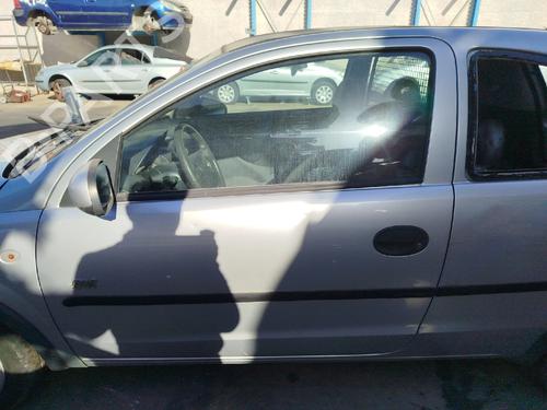 Used Left front door Left front door OPEL CORSA C (X01) 1.7 DTI (F08, F68) (75 hp) 40267983 40267983