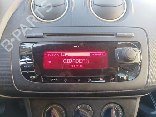 Used Radio Radio SEAT IBIZA IV (6J5, 6P1) 1.2 TDI (75 hp) 40508642 40508642