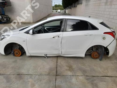 Rudehejsemekanisme Højre bagtil HYUNDAI i30 (GD) 1.4 | BP12091198C25 