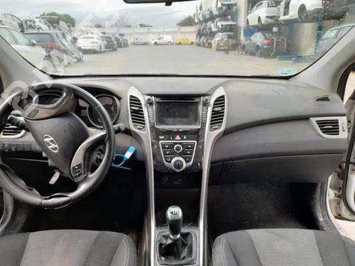 Rudehejsemekanisme Højre bagtil HYUNDAI i30 (GD) 1.4 | BP12091198C25 