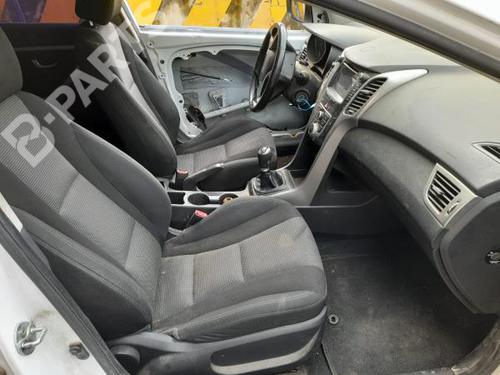 Rudehejsemekanisme Højre bagtil HYUNDAI i30 (GD) 1.4 | BP12091198C25 
