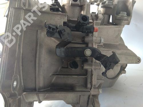 Gearbox OPEL ASTRA K (B16) 4998107 | B-Parts