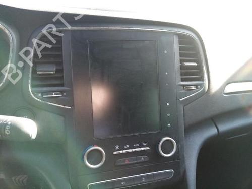 Boîte à Fusibles RENAULT MEGANE IV Hatchback (B9A/M/N_) 1.5 dCi 110 (B9A3) | BP13635216E1 
