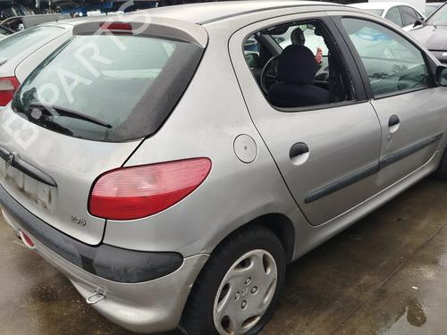 Front bumper PEUGEOT 206 Hatchback (2A/C) 1.1 i | BP30300993C7