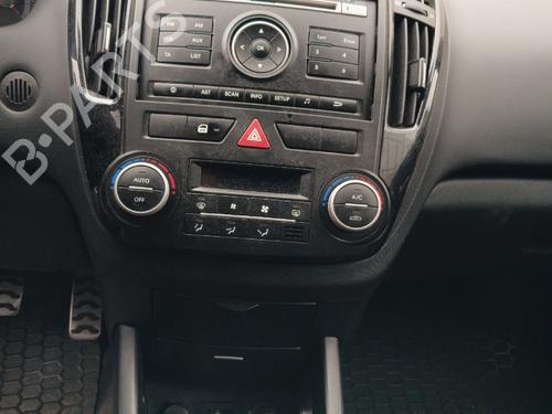 Right rear suspension arm KIA CEE'D SW (ED) 1.6 CRDi 90 | BP31666445M15 