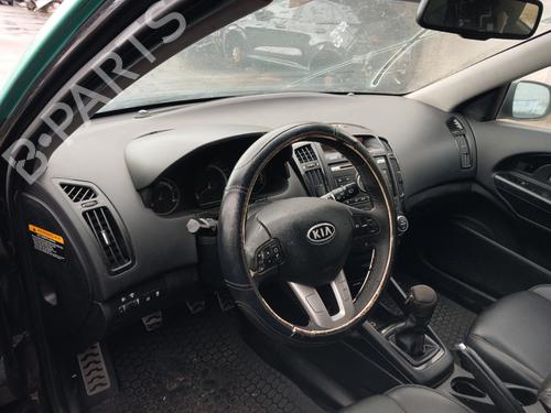 Right rear suspension arm KIA CEE'D SW (ED) 1.6 CRDi 90 | BP31666445M15 