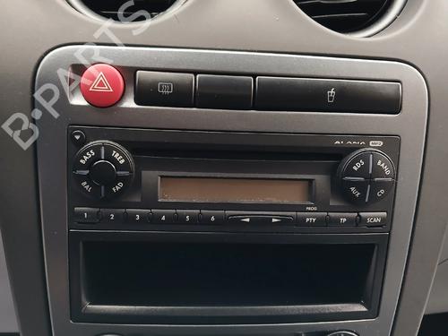 Third brake light SEAT IBIZA III (6L1) 1.4 TDI | BP32265026L11