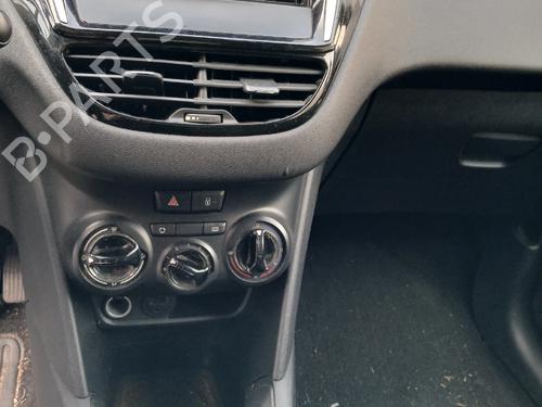 Scuttle panel PEUGEOT 208 I (CA_, CC_) 1.4 HDi | BP32447039C110 