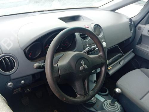 Left front window switch MITSUBISHI COLT VI (Z3_A, Z2_A) 1.3 (Z21A) | BP34158806I27 - Image 8