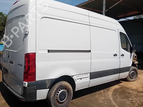 Brugte MERCEDES-BENZ SPRINTER 3,5-t Van (B907, B910)  311 CDI (910.631, 910.633)  4611047