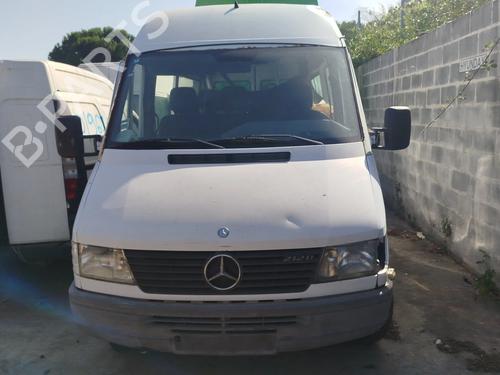 Used Parts MERCEDES-BENZ SPRINTER 2-t Van (B901, B902) 210 D (901.461, 901.462, 902.461, 902.462) 4660684