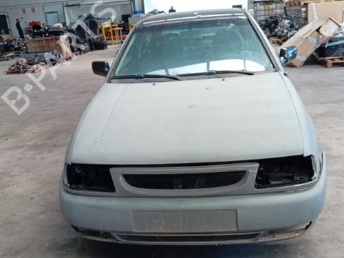 Brugte SEAT IBIZA II (6K1)  1.3 i  4861275