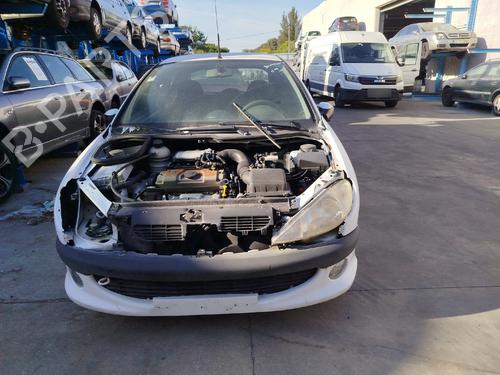 Used Parts PEUGEOT 206 Hatchback (2A/C) 1.4 i 5011067