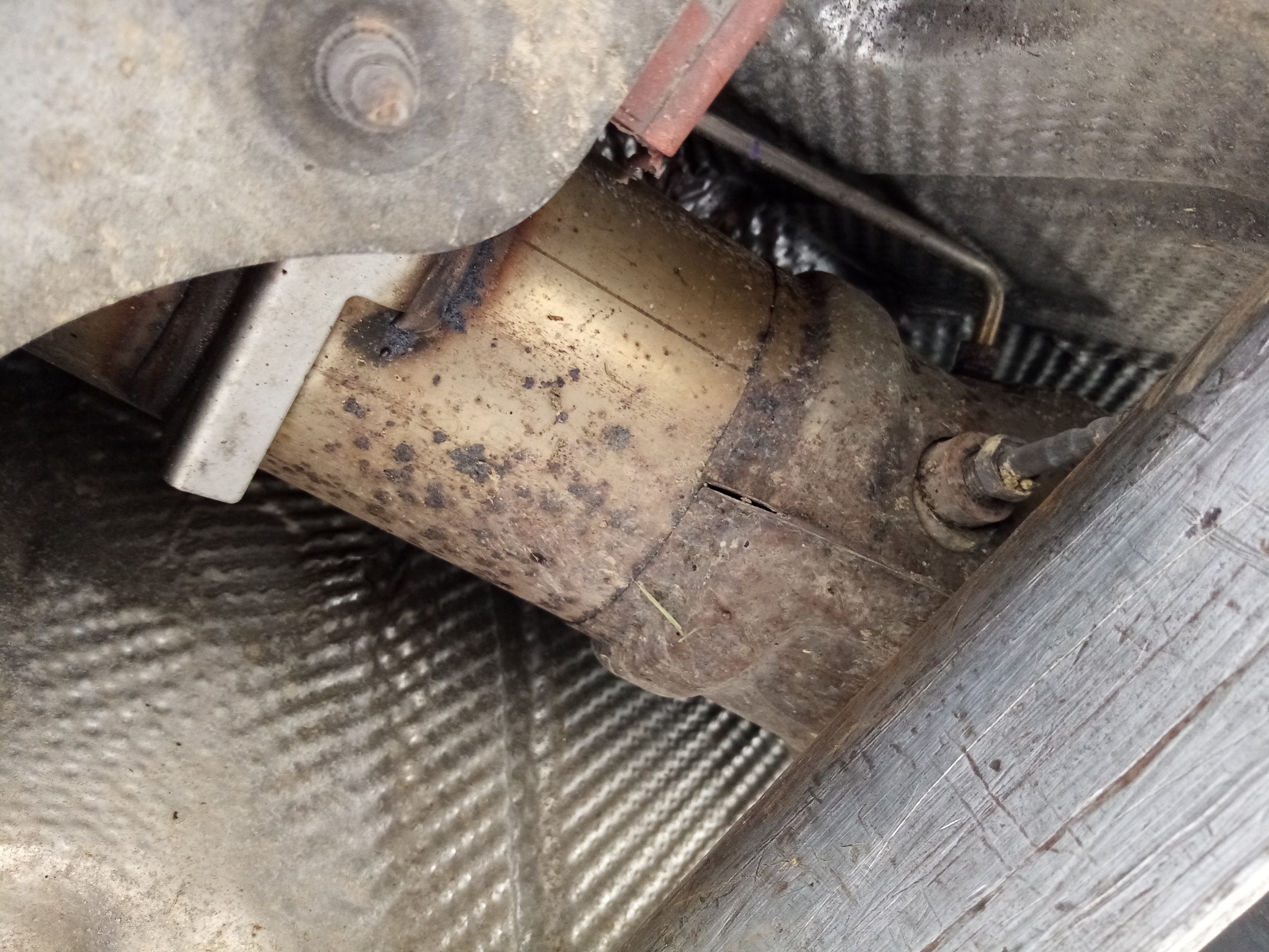 Catalyst RENAULT CLIO IV (BH_) 1.5 dCi 75 13567996 | B-Parts 