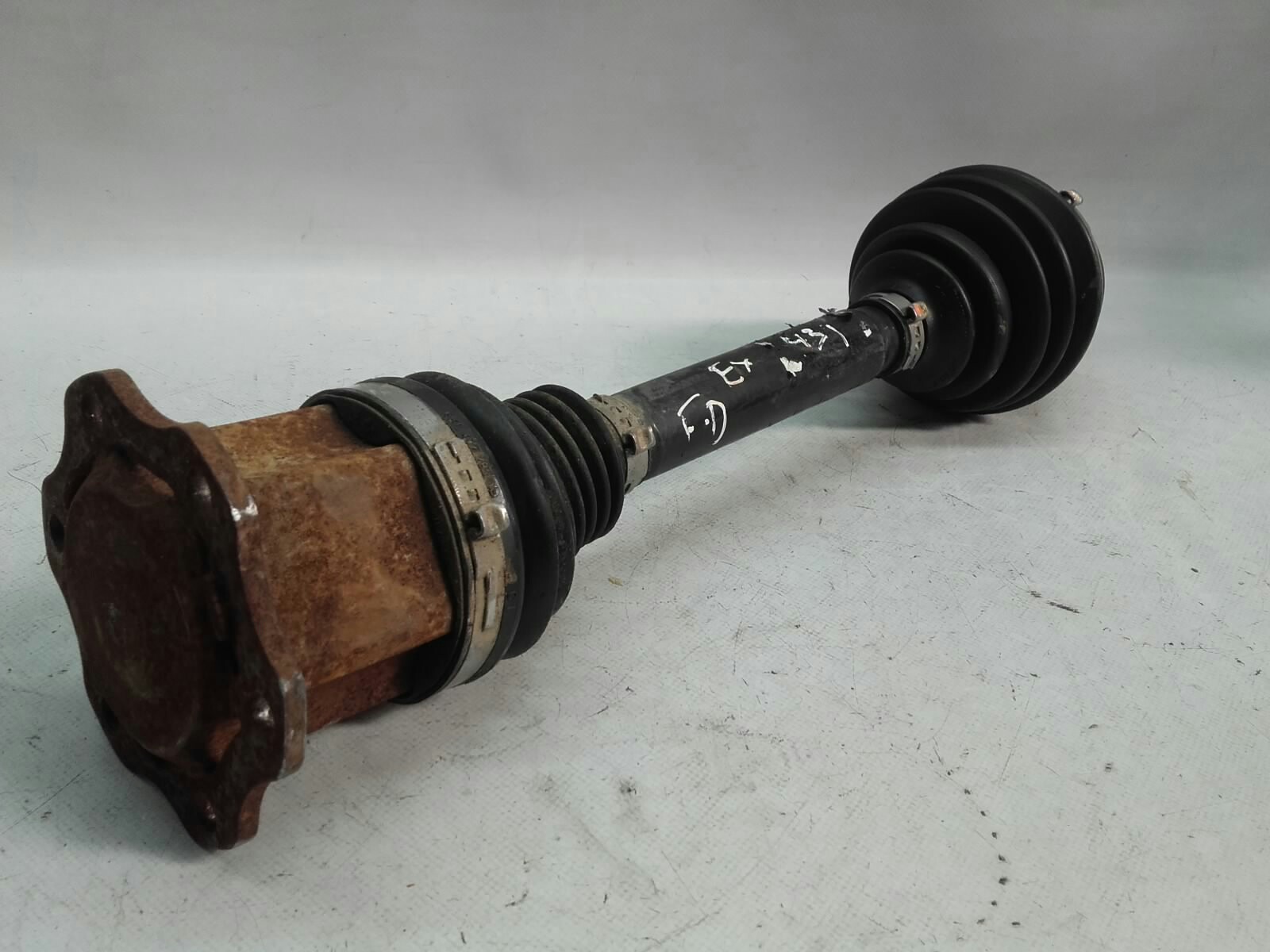 Right front driveshaft AUDI A4 B8 Avant (8K5) 2.0 TDI 6016677 BParts