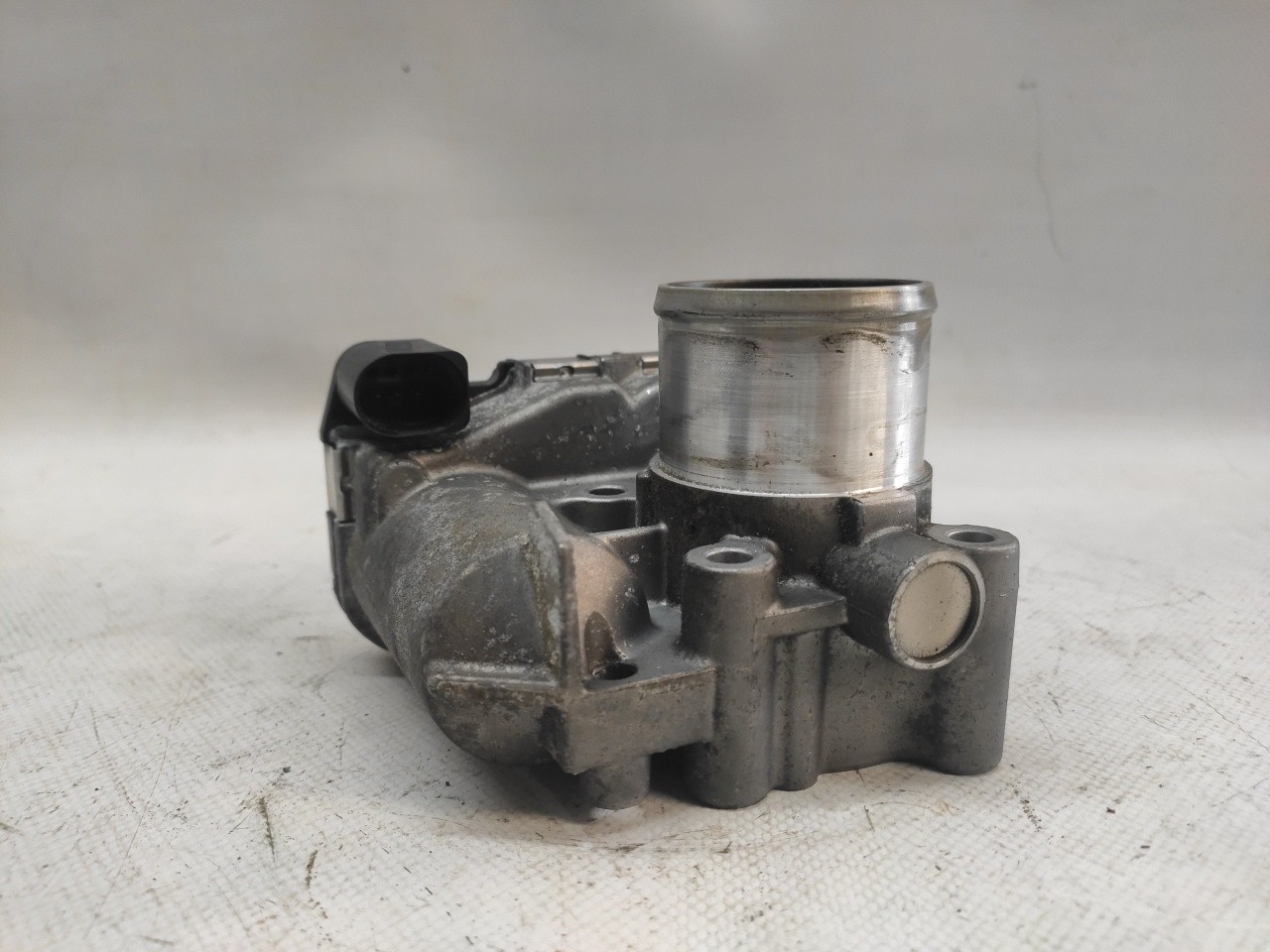 Throttle body NISSAN QASHQAI / QASHQAI +2 I (J10, NJ10, JJ10E) 2.0 dCi