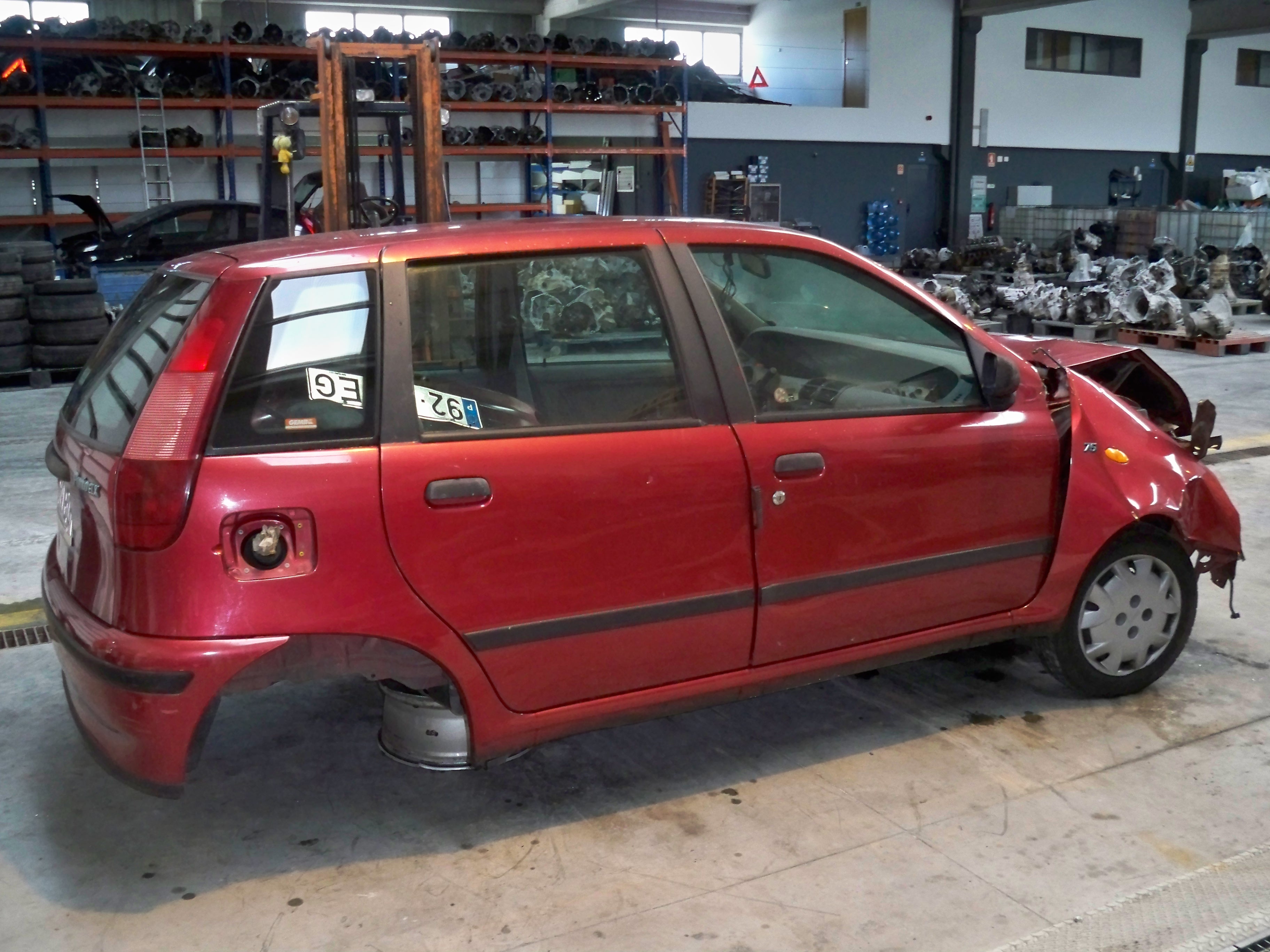 Fiat punto 176