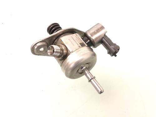 Used Injection pump PEUGEOT 5008 II (MC_, MJ_, MR_, M4_) 1.6 THP 165 (M45GZW, M45GYW, M45GYV) (165 hp) 18827899