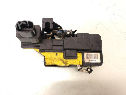 Used Rear left lock VOLVO XC90 I (275) D5 AWD (163 hp) 28018686