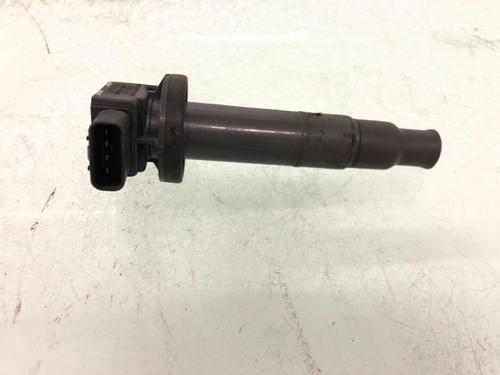 Used Ignition coil TOYOTA YARIS (_P1_) 1.3 (SCP12_, SCP13_, SCP12R, SCP13R) (87 hp) 15628895