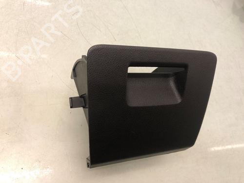 Used Glove box OPEL MERIVA B MPV (S10) 1.4 (75) (140 hp) 28717745